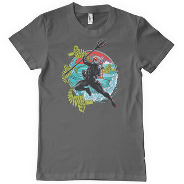Läs mer om Aquaman - Surfing Black Manta T-Shirt, T-Shirt